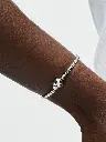 SS24_A_PDP_Model_Single_04_1x1_RGB_bracelet (1).webp
