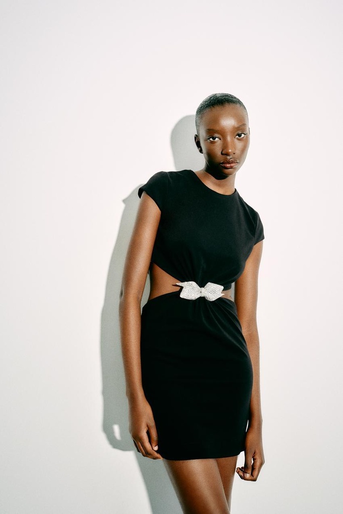 Vestido Cut Out Lazo Joyas