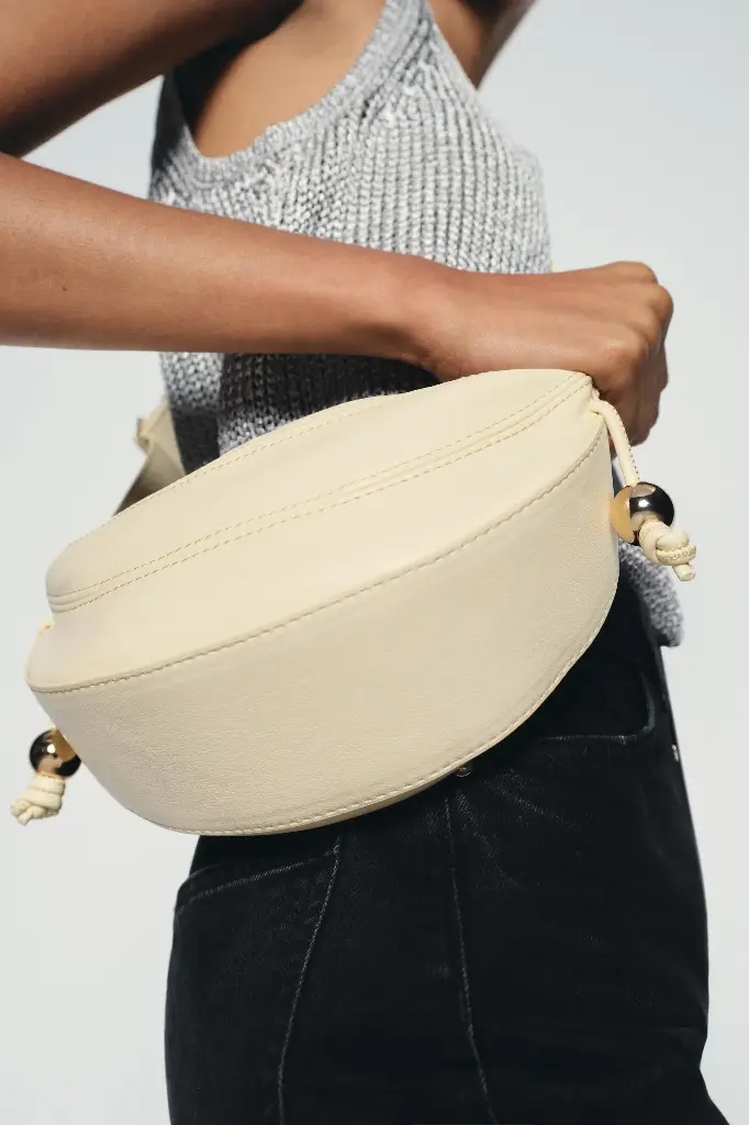 BOLSO BANDOLERA OVALADO