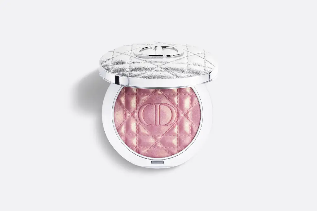 Dior Forever Glow Luminizer Pink Strobe 04 