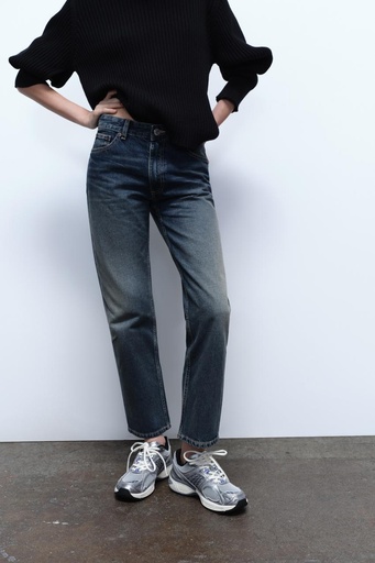 Jeans TRF Rectos Tiro Medio 