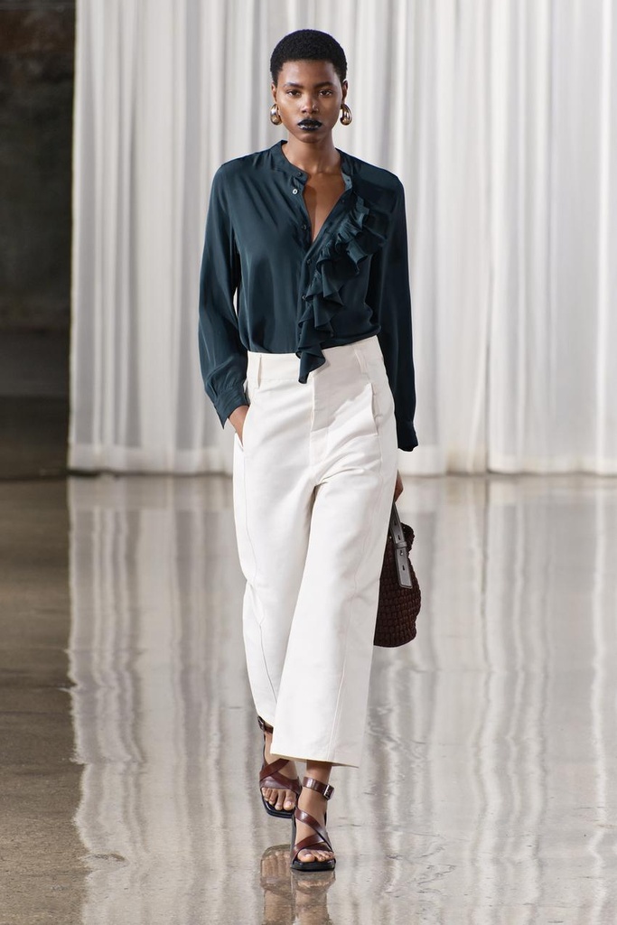 Blusa Volante ZW Collection