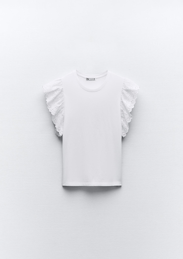 Camiseta Volante Encaje