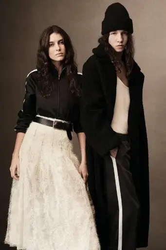 Pantalon Satinado Banda Lateral