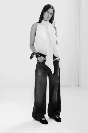 TOP HALTER LAZO TEJIDO GABARDINA
