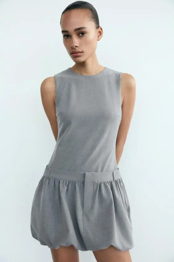 Vestido Corto Volumen